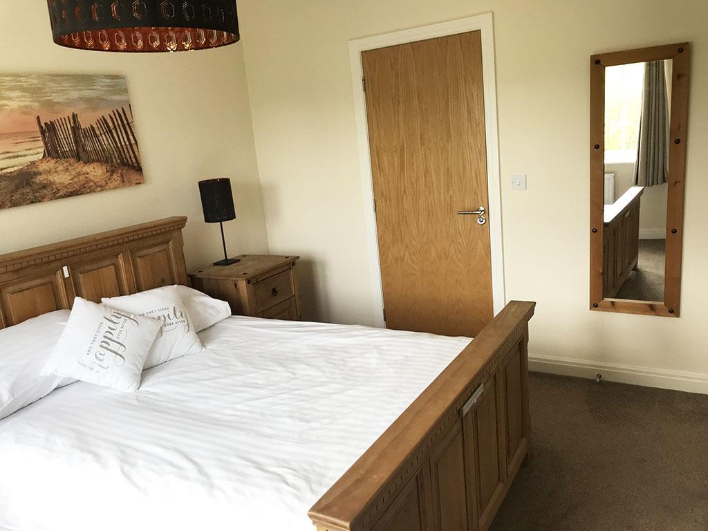 4 bedroom townhouse house SSTC in Trawden - IMG_0443.jpg